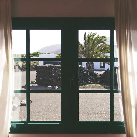 Casa Timanfaya Apartment *